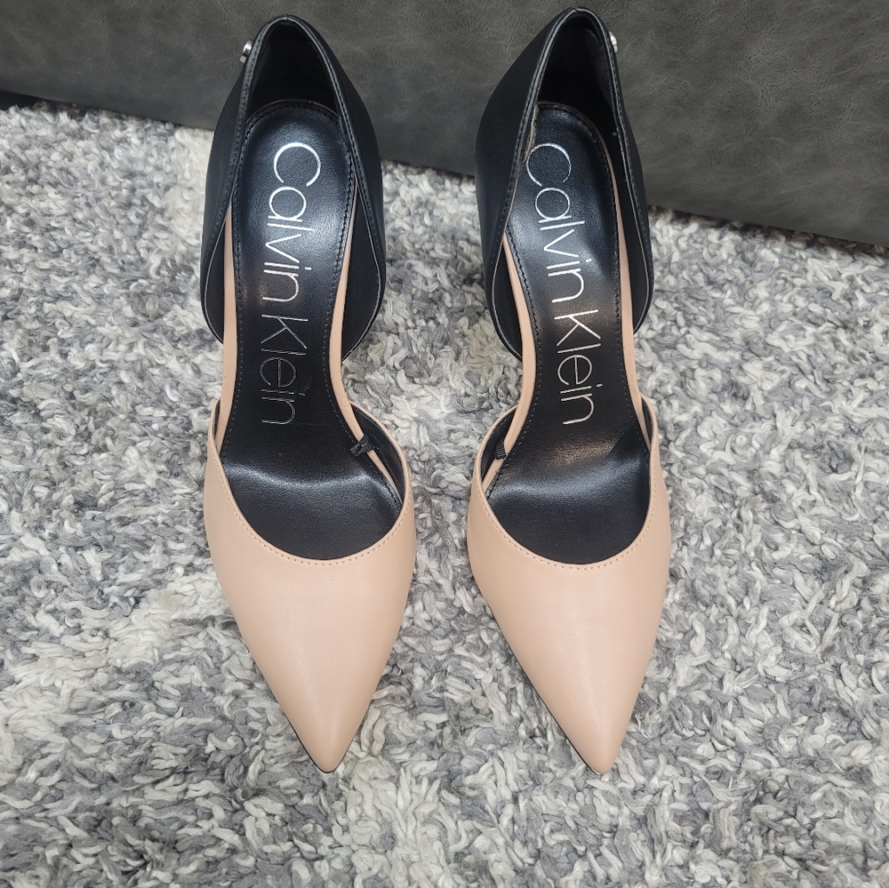 Calvin Klein pumps